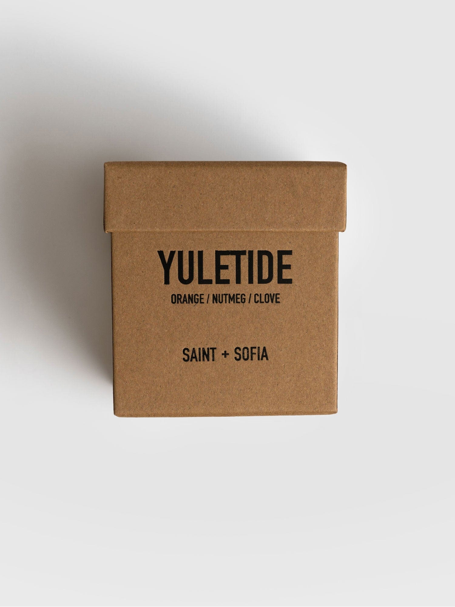 Yuletide Scented Candle | Scented Candles | Saint + Sofia® EU